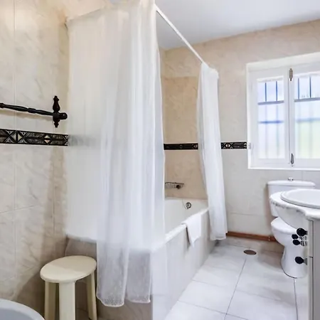 La Jomeruca ,espaciosa Cerca De Playa Y Montana Caranceja