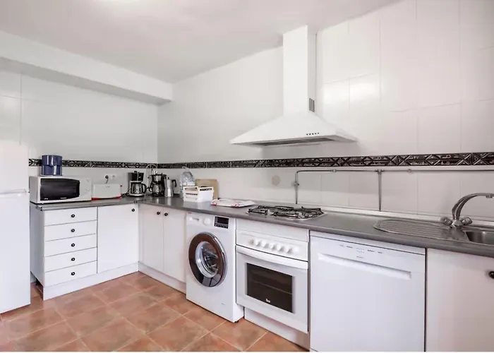 La Jomeruca ,espaciosa Cerca De Playa Y Montana Prázdninový dům