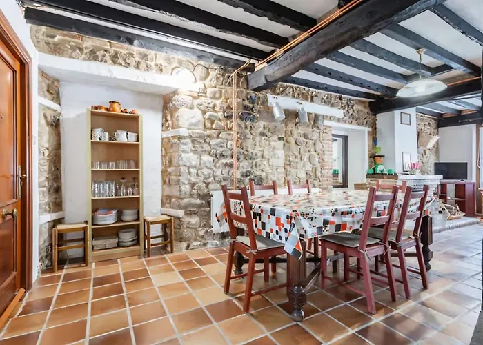 La Jomeruca ,espaciosa Cerca De Playa Y Montana *