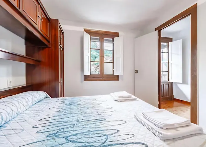 La Jomeruca ,espaciosa Cerca De Playa Y Montana